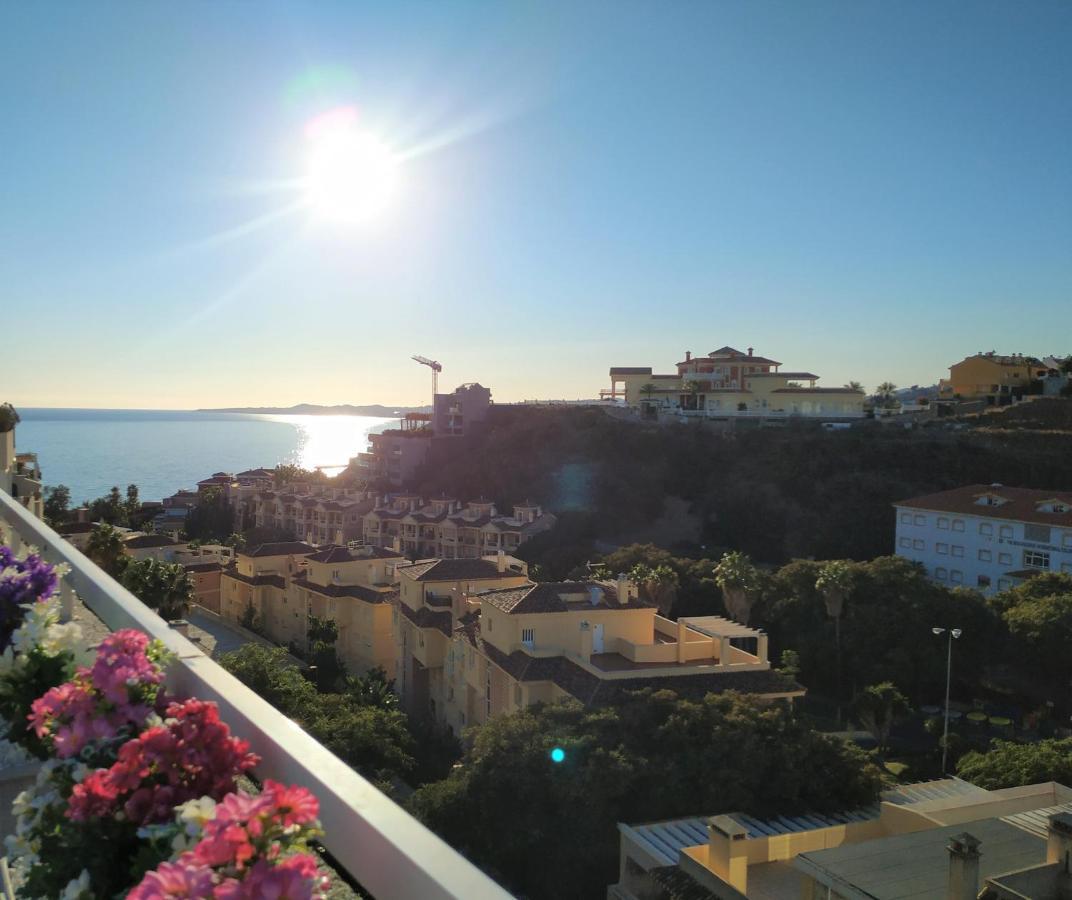 Pena Beach 3 Bedroom Duplex, Bbq, Pool, Sea Views, Benalmádena Extérieur photo